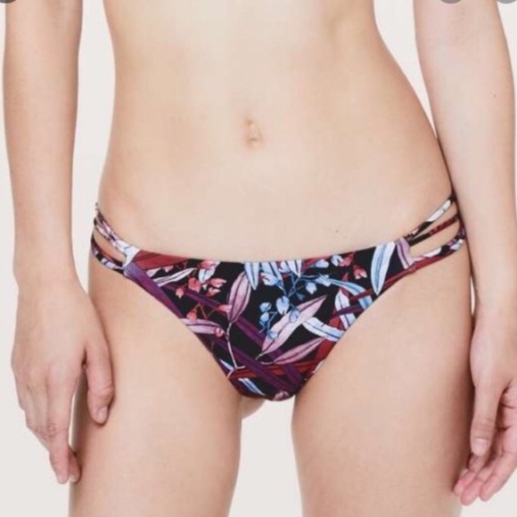 SOLD NWT lululemon bikini - Picture 3 of 4